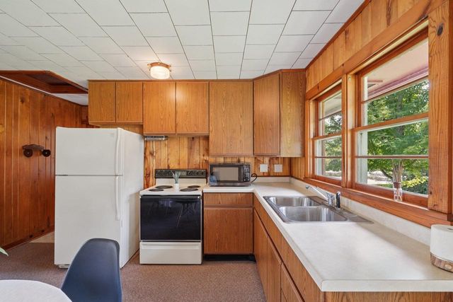 W8135 Elm Point Road, Lake Mills, WI 53551