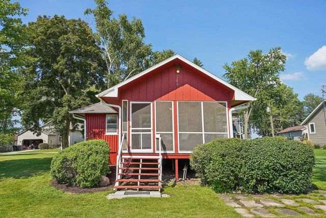W8135 Elm Point Road, Lake Mills, WI 53551