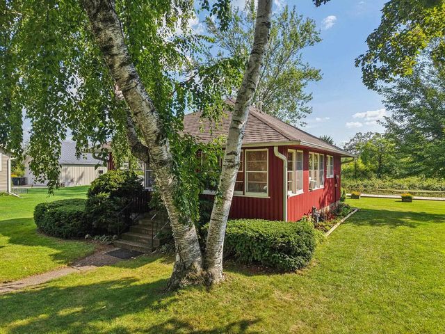 W8135 Elm Point Road, Lake Mills, WI 53551