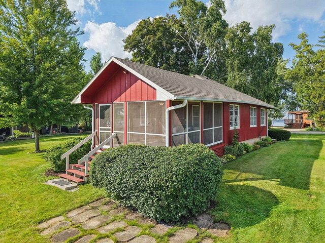 W8135 Elm Point Road, Lake Mills, WI 53551