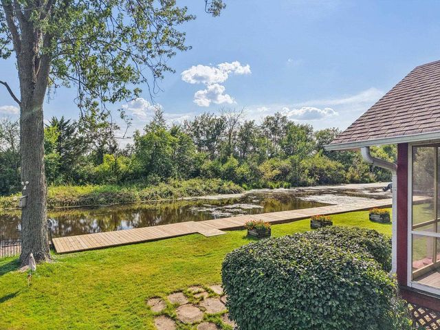 W8135 Elm Point Road, Lake Mills, WI 53551