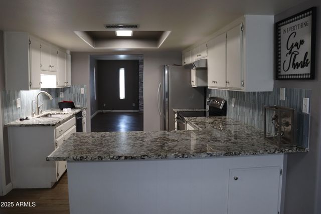 5121 W MCNEIL Street, Laveen, AZ 85339