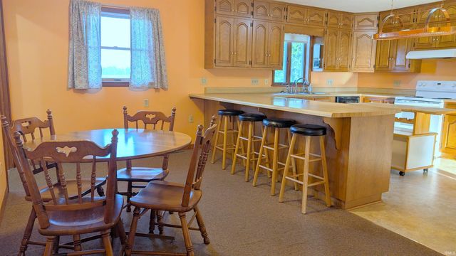 7205 S State Road 1, Bluffton, IN 46714