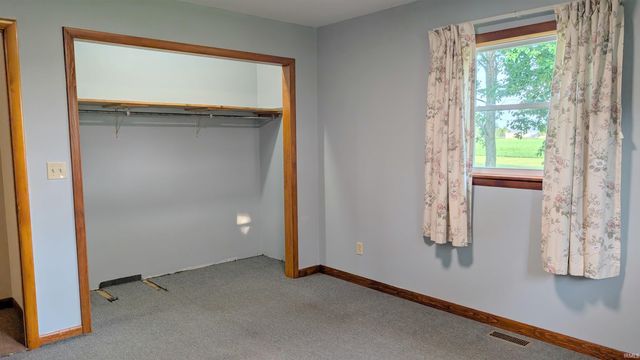 7205 S State Road 1, Bluffton, IN 46714