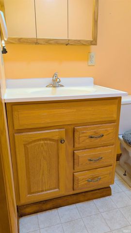 7205 S State Road 1, Bluffton, IN 46714