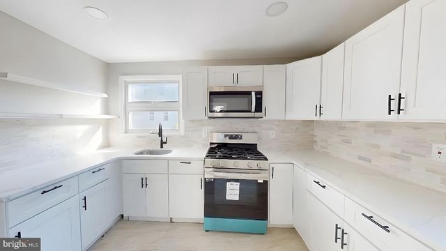 153 KNAPP AVE, Hamilton, NJ 08610