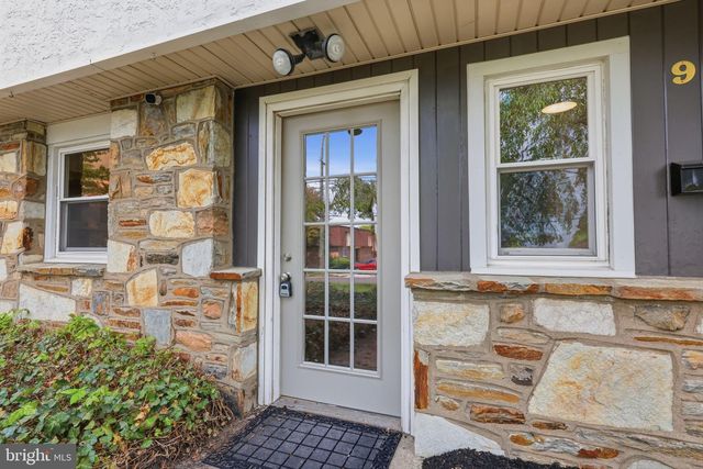 918 NEW HOPE ST, Norristown, PA 19401