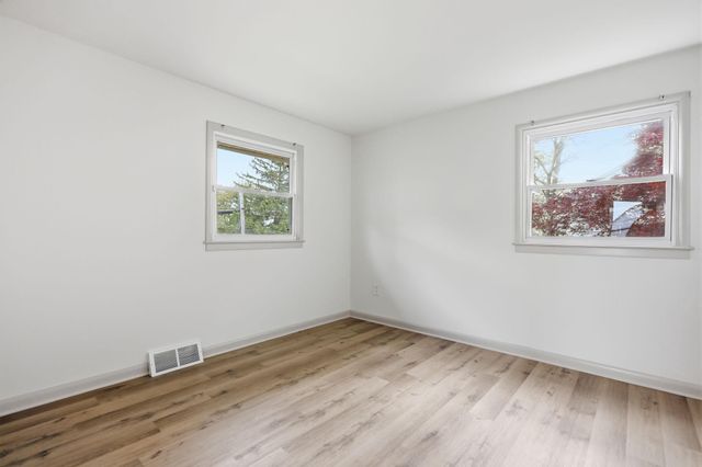 918 NEW HOPE ST, Norristown, PA 19401