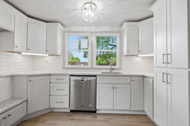 918 NEW HOPE ST, Norristown, PA 19401