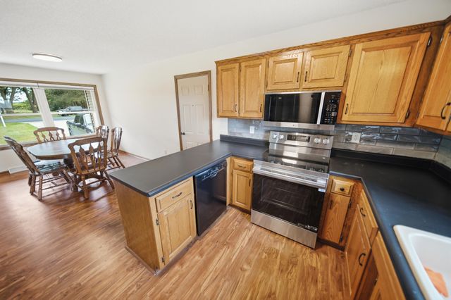 720 Campbell Court, Pine Island, MN 55963