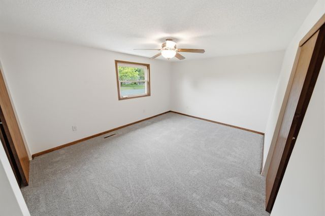 720 Campbell Court, Pine Island, MN 55963