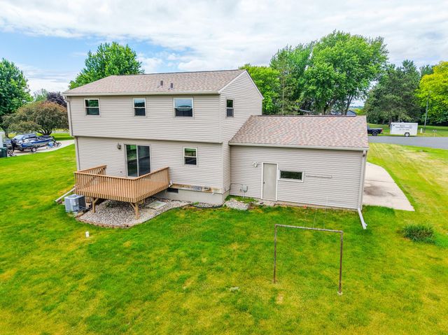 720 Campbell Court, Pine Island, MN 55963
