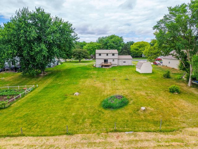 720 Campbell Court, Pine Island, MN 55963