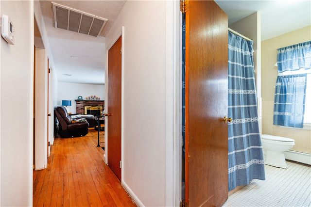 19 Mark Drive, North Kingstown, RI 02852