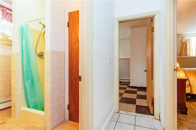 19 Mark Drive, North Kingstown, RI 02852