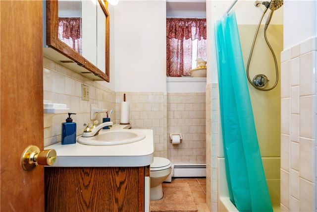 19 Mark Drive, North Kingstown, RI 02852