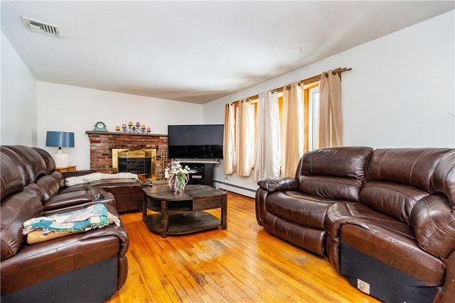 19 Mark Drive, North Kingstown, RI 02852