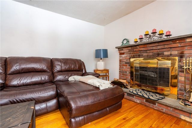 19 Mark Drive, North Kingstown, RI 02852