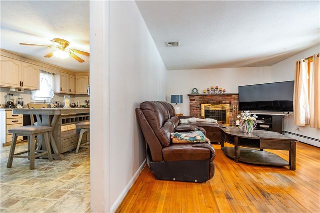 19 Mark Drive, North Kingstown, RI 02852