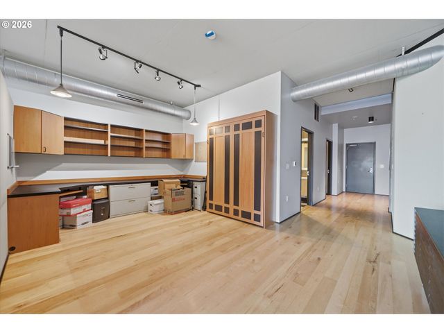 420 Nw 11TH Ave 712, Portland, OR 97209
