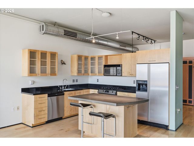 420 Nw 11TH Ave 712, Portland, OR 97209