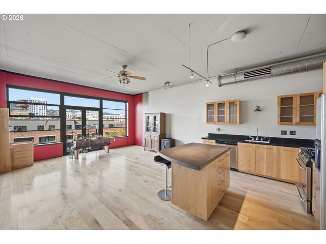 420 Nw 11TH Ave 712, Portland, OR 97209