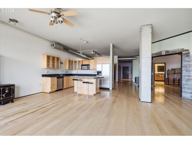 420 Nw 11TH Ave 712, Portland, OR 97209