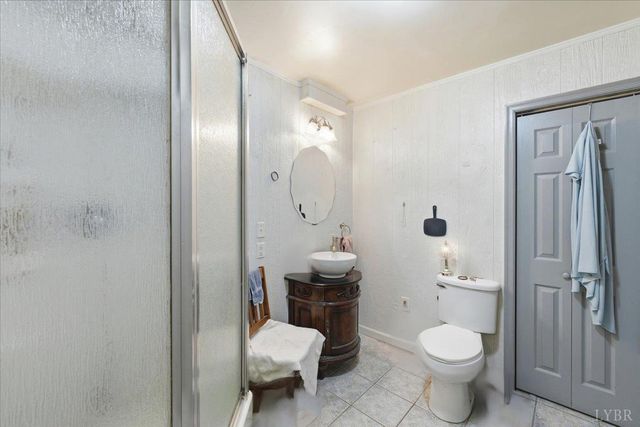 314 Dogwood Lane, Hurt, VA 24563