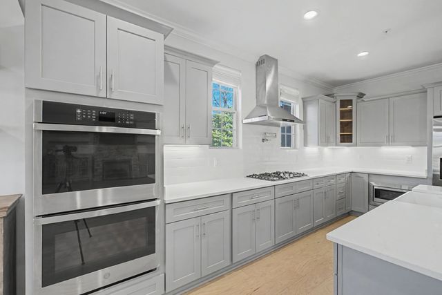 101 Bledsoe Dr, Hendersonville, TN 37075