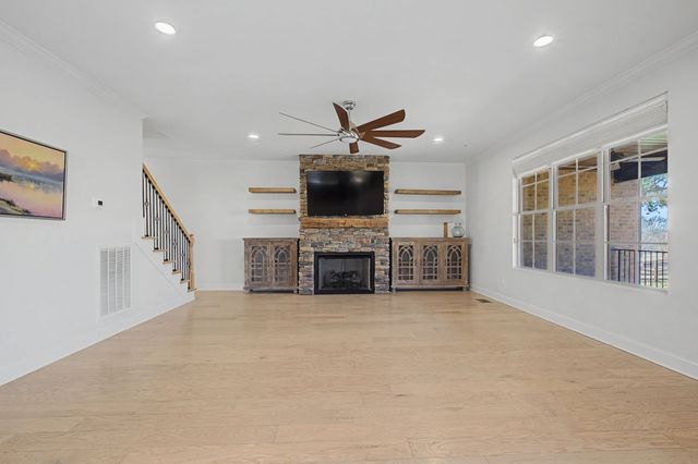 101 Bledsoe Dr, Hendersonville, TN 37075