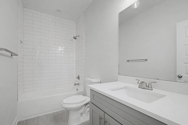 101 Bledsoe Dr, Hendersonville, TN 37075