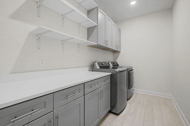 101 Bledsoe Dr, Hendersonville, TN 37075