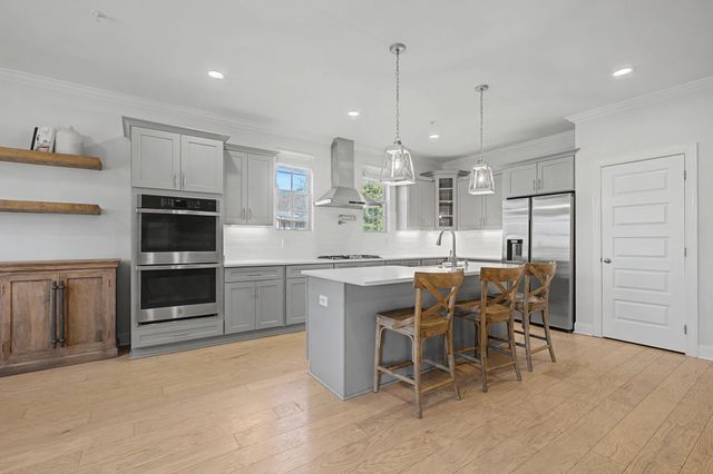 101 Bledsoe Dr, Hendersonville, TN 37075