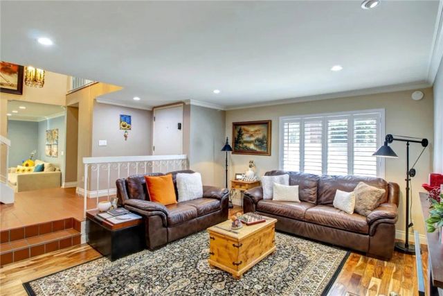 2357 Lawnview Court, Simi Valley, CA 93065
