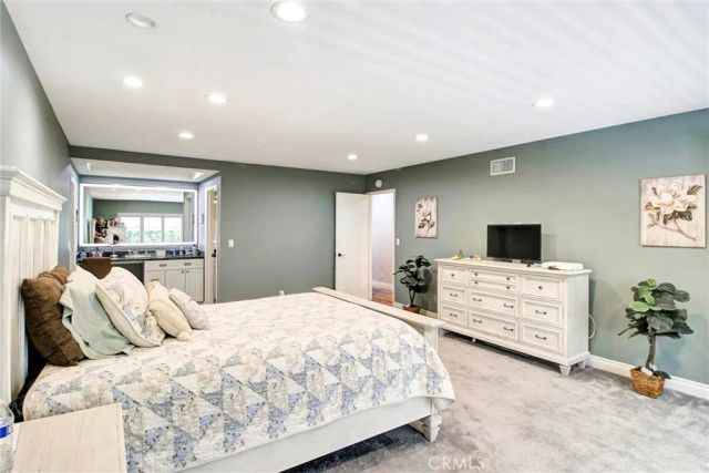 2357 Lawnview Court, Simi Valley, CA 93065