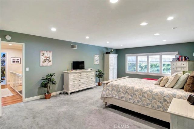 2357 Lawnview Court, Simi Valley, CA 93065