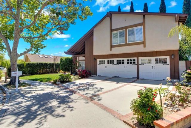 2357 Lawnview Court, Simi Valley, CA 93065