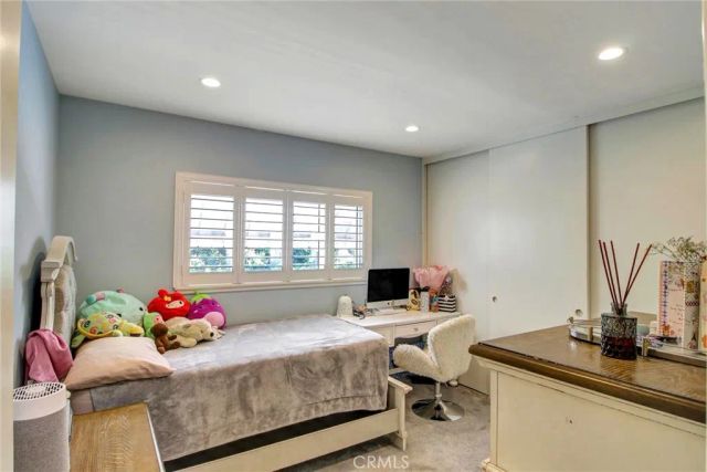 2357 Lawnview Court, Simi Valley, CA 93065