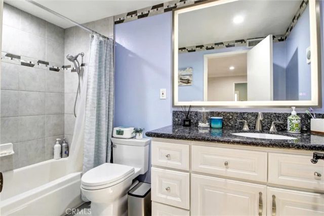 2357 Lawnview Court, Simi Valley, CA 93065