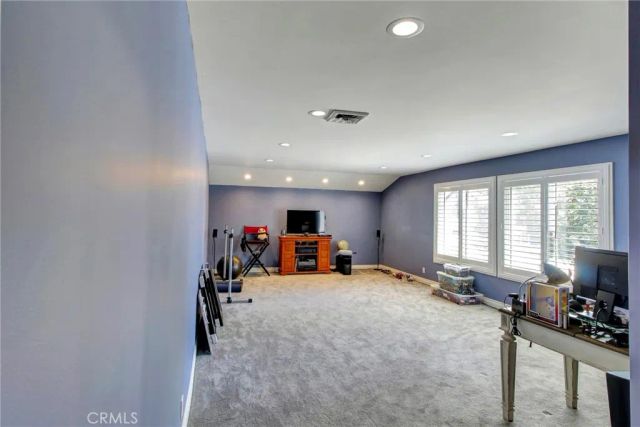 2357 Lawnview Court, Simi Valley, CA 93065