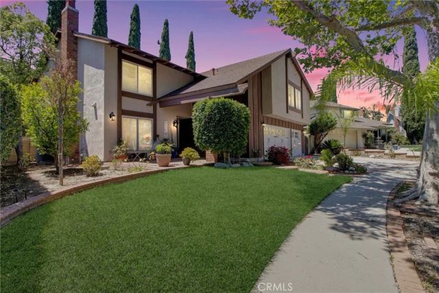 2357 Lawnview Court, Simi Valley, CA 93065