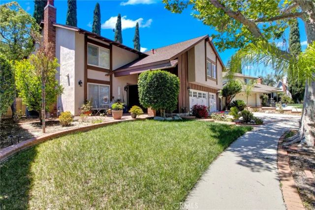 2357 Lawnview Court, Simi Valley, CA 93065