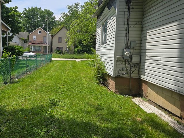 15213 Turlington Avenue, Harvey, IL 60426