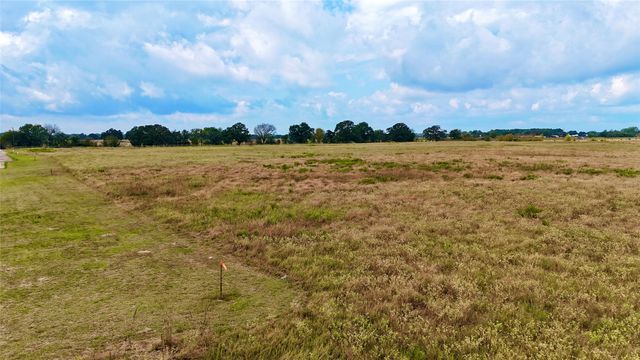 421 Private Road 7780, Wills Point, TX 75169