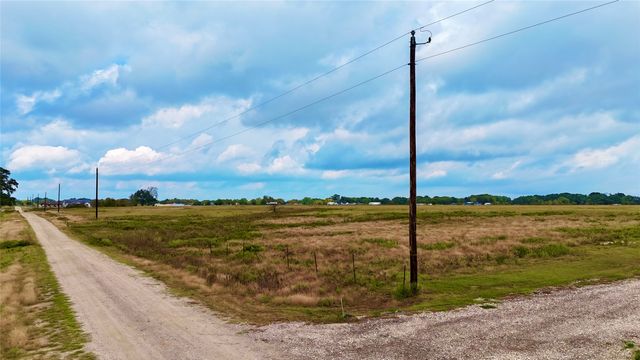 421 Private Road 7780, Wills Point, TX 75169