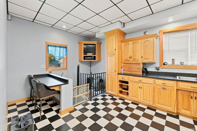 1160 Poplar Street, Huntington, IN 46750