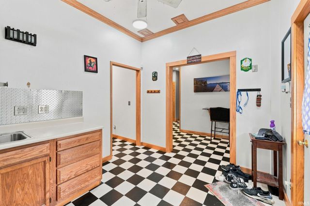 1160 Poplar Street, Huntington, IN 46750