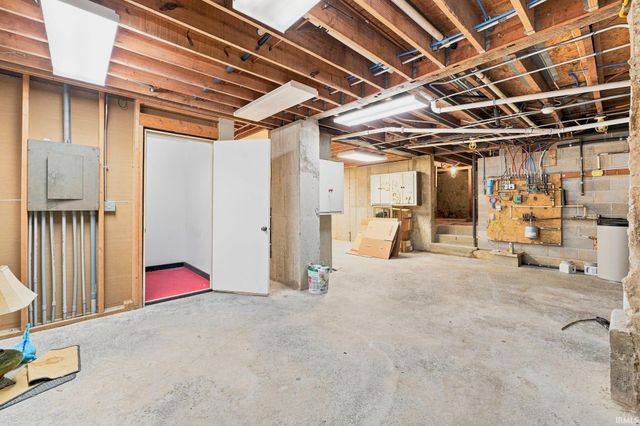 1160 Poplar Street, Huntington, IN 46750