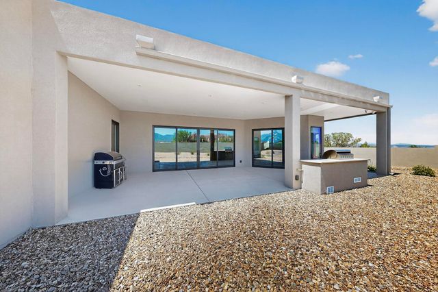 2 Brazos Trail, Placitas, NM 87043