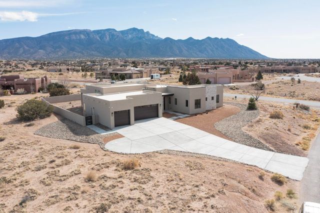 2 Brazos Trail, Placitas, NM 87043